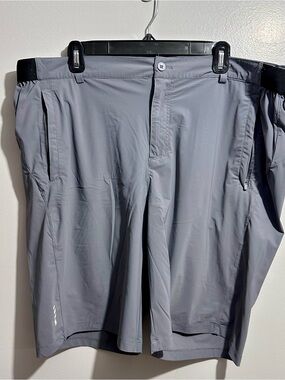 OutdoorSports Gray Hybrid Shorts - Lightweight Performance Size 40 (1261)